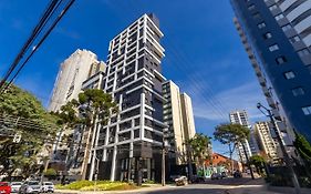 Vibe Curitiba by Housi, próximo à Ligga Arena e Praça do Japão